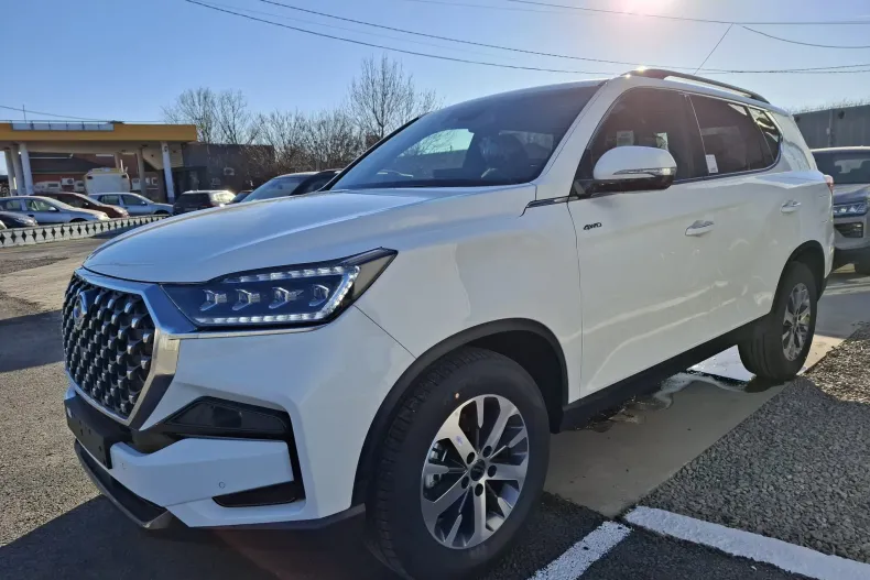 KGM Rexton din 2025 cu 7 km - oferta KGM251034 - foto 8