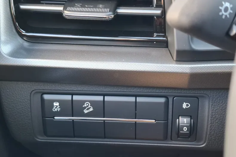 KGM Rexton din 2025 cu 7 km - oferta KGM251034 - foto 17