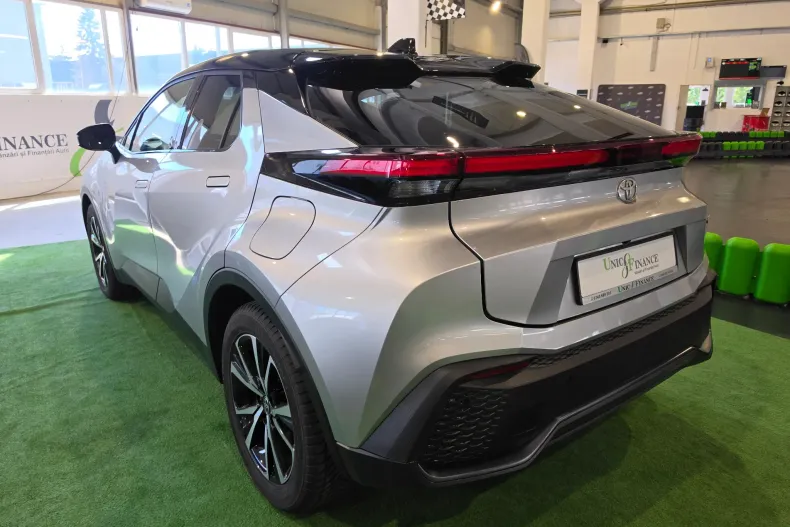 Toyota C-HR din 2024 cu 5.200 km - oferta TOY251035 - foto 7