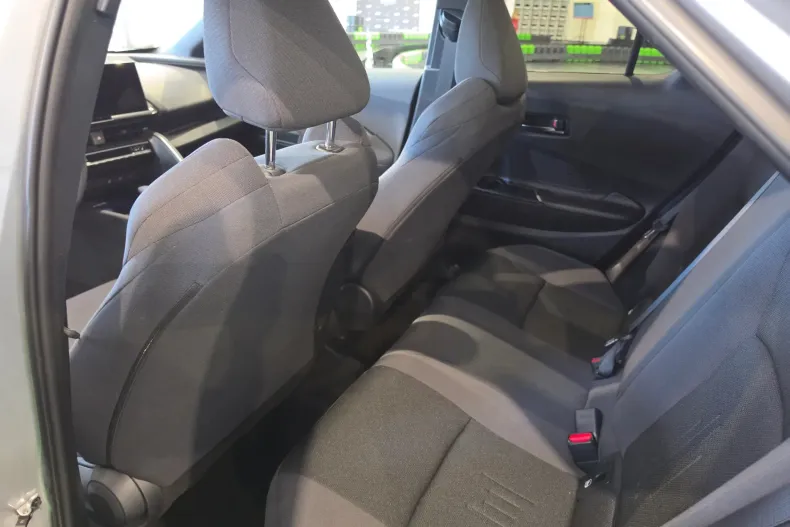 Toyota C-HR din 2024 cu 5.200 km - oferta TOY251035 - foto 17