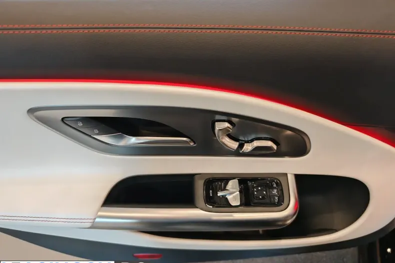 Mercedes-Benz CLA 250 (Clasa CLA) din 2026 cu 1 km - oferta MER251036 - foto 17