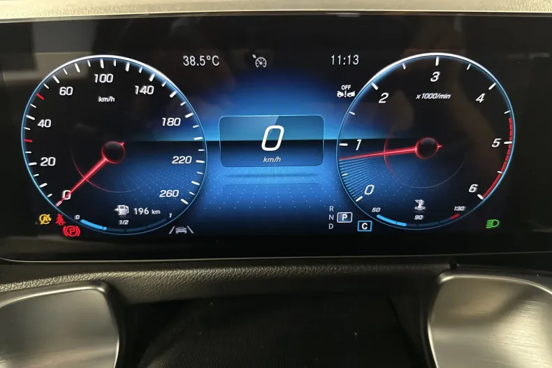 Mercedes-Benz GLB din 2022 cu 153.211 km - oferta MER251037 - foto 16