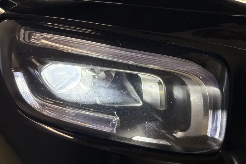 Mercedes-Benz GLB din 2022 cu 153.211 km - oferta MER251037 - foto 29