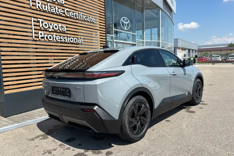 Toyota C-HR din 2026 cu 5 km - oferta TOY251039 - foto 8
