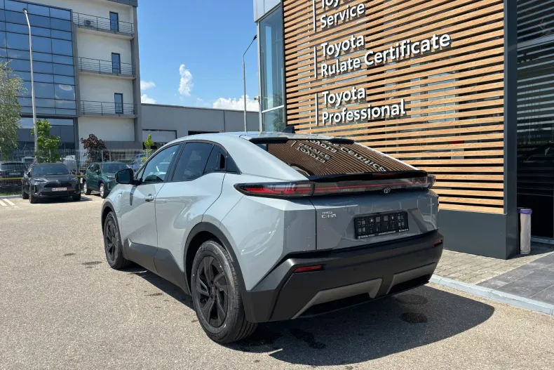 Toyota C-HR din 2026 cu 5 km - oferta TOY251039 - foto 13