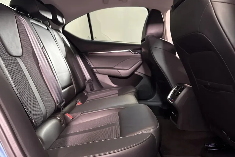 Skoda Octavia din 2021 cu 81.811 km - oferta SKO251042 - foto 12