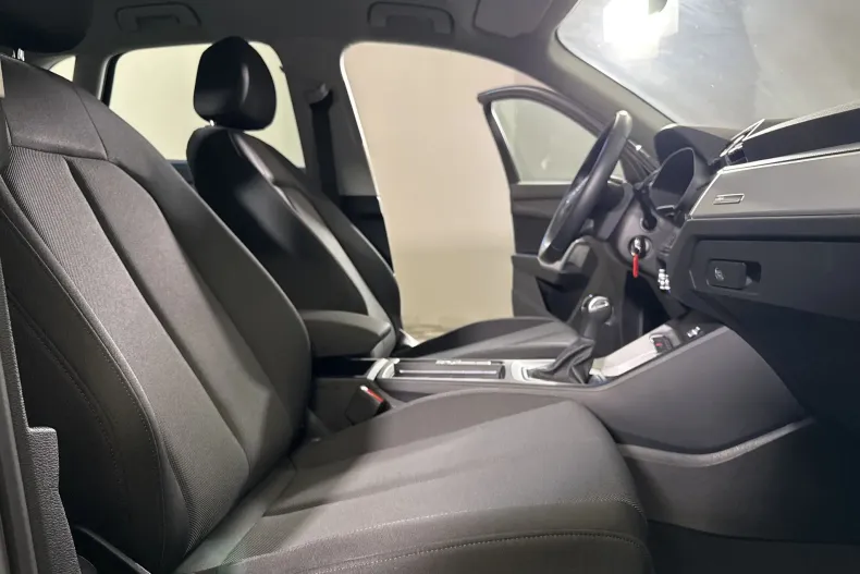 Audi Q3 din 2024 cu 39.630 km - oferta AUD251044 - foto 11