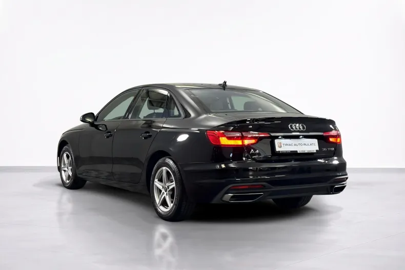 Audi A4 din 2022 cu 53.213 km - oferta AUD251047 - foto 4