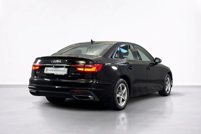 Audi A4 din 2022 cu 53.213 km - oferta AUD251047 - foto 6