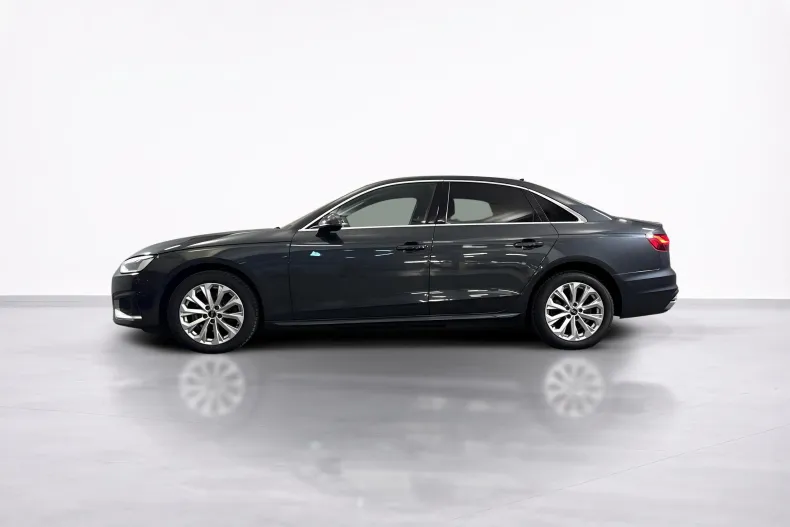 Audi A4 din 2022 cu 157.114 km - oferta AUD251048 - foto 2