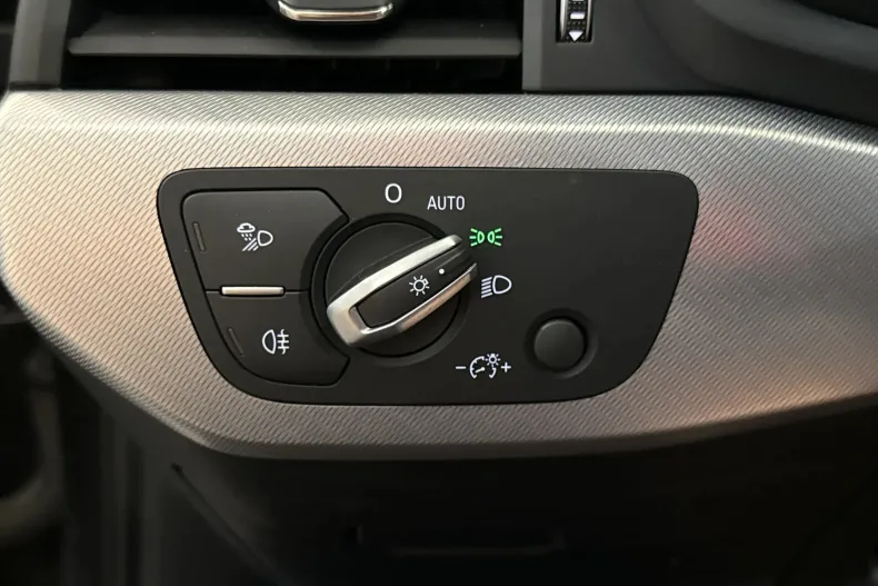 Audi A4 din 2022 cu 157.114 km - oferta AUD251048 - foto 15