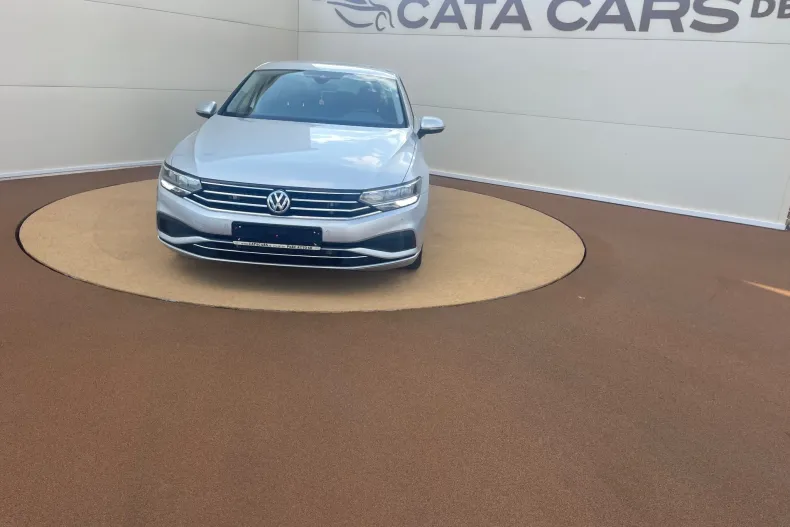 Volkswagen Passat din 2020 cu 160.000 km - oferta VOL251058 - foto 2