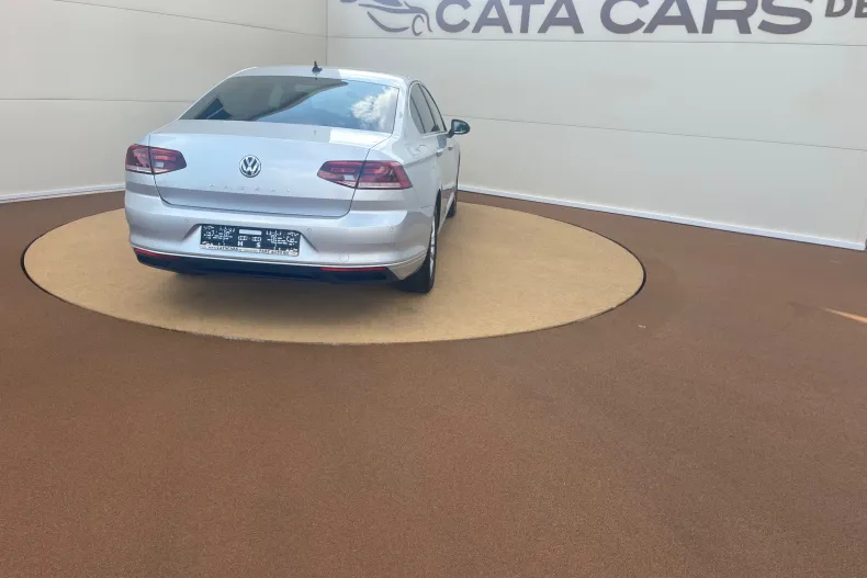 Volkswagen Passat din 2020 cu 160.000 km - oferta VOL251058 - foto 14