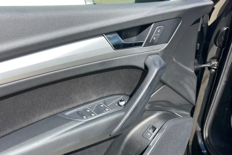 Audi Q5 din 2021 cu 137.000 km - oferta AUD251059 - foto 29