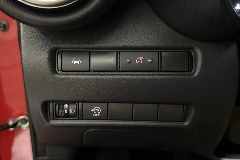 Nissan Juke din 2023 cu 48.836 km - oferta NIS251064 - foto 15