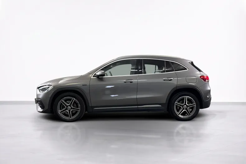 Mercedes-Benz GLA din 2021 cu 84.688 km - oferta MER251066 - foto 2