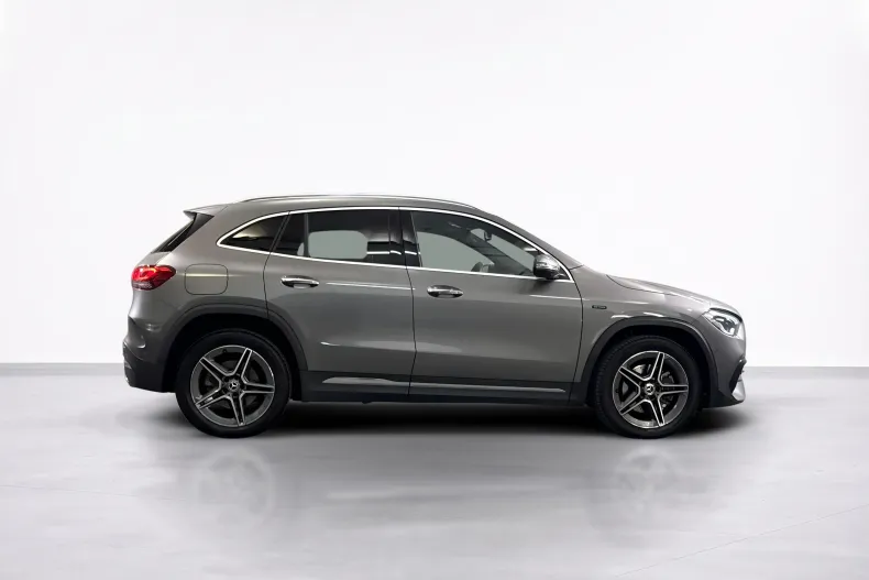 Mercedes-Benz GLA din 2021 cu 84.688 km - oferta MER251066 - foto 6