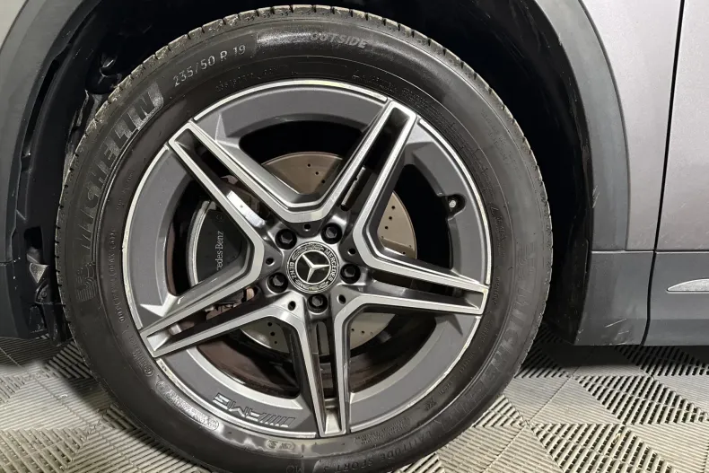 Mercedes-Benz GLA din 2021 cu 84.688 km - oferta MER251066 - foto 13