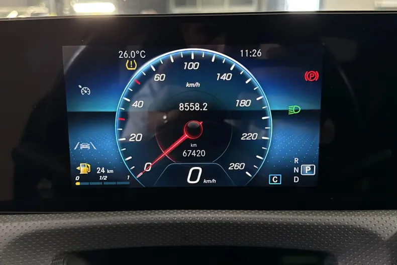 Mercedes-Benz A 200 (Clasa A) din 2022 cu 67.420 km - oferta MER251070 - foto 10