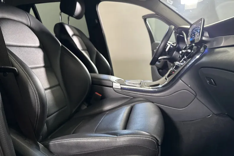 Mercedes-Benz GLC din 2022 cu 74.416 km - oferta MER251071 - foto 11