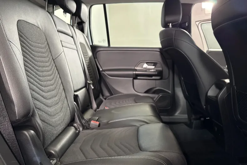 Mercedes-Benz GLB din 2020 cu 47.795 km - oferta MER251072 - foto 12