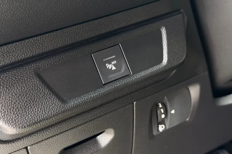 Dacia Jogger din 2022 cu 142.000 km - oferta DAC251074 - foto 32