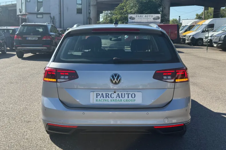 Volkswagen Passat din 2023 cu 140.630 km - oferta VOL251075 - foto 11