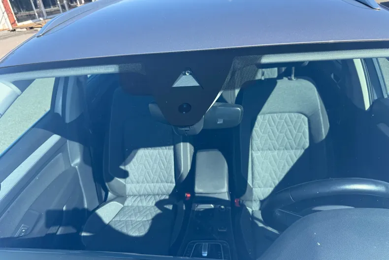 Volkswagen Passat din 2023 cu 140.630 km - oferta VOL251075 - foto 35
