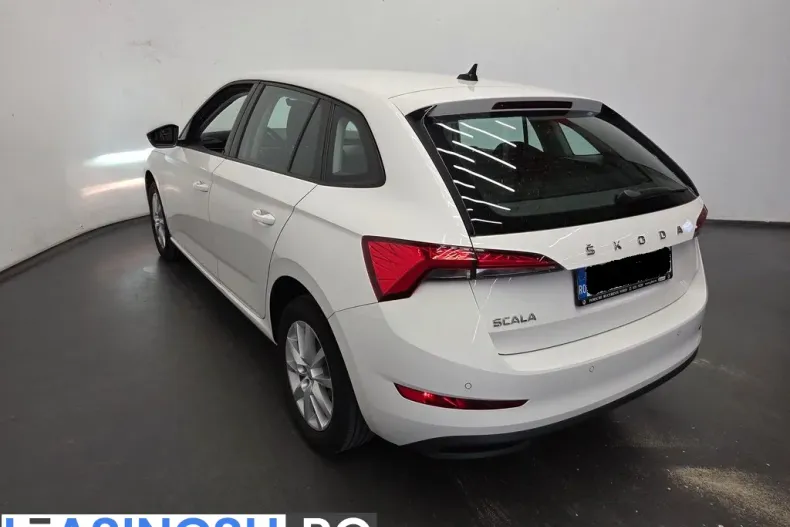 Skoda Scala din 2021 cu 102.495 km - oferta SKO251077 - foto 3