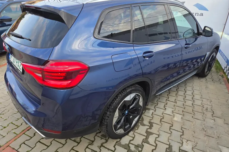 BMW iX3 (Seria X) din 2022 cu 17.000 km - oferta BMW251078 - foto 10