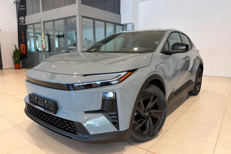 Toyota C-HR din 2026 cu 3 km - oferta TOY251079 - foto 3