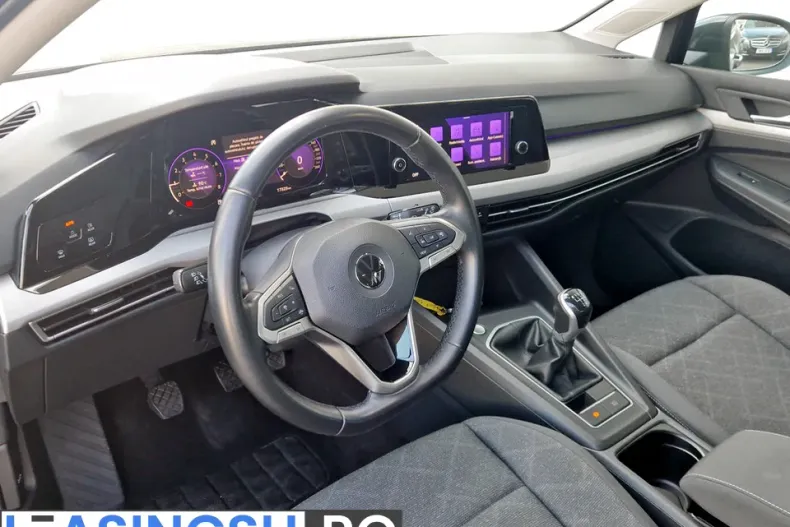 Volkswagen Golf din 2022 cu 17.323 km - oferta VOL251084 - foto 11