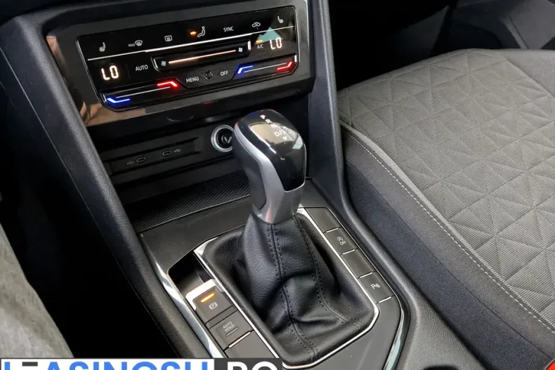 Volkswagen Tiguan din 2022 cu 54.200 km - oferta VOL251085 - foto 24