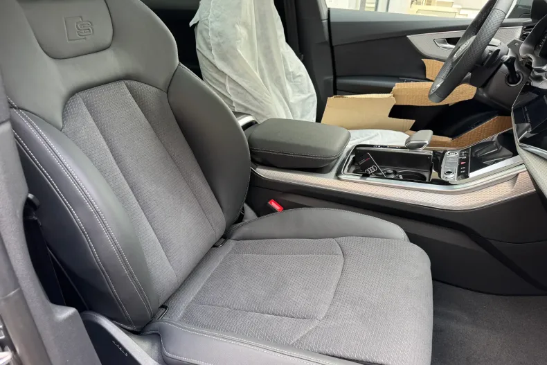 Audi Q8 din 2026 cu 10 km - oferta AUD251089 - foto 7