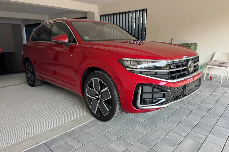 Volkswagen Touareg din 2024 cu 32.000 km - oferta VOL251090 - foto 9