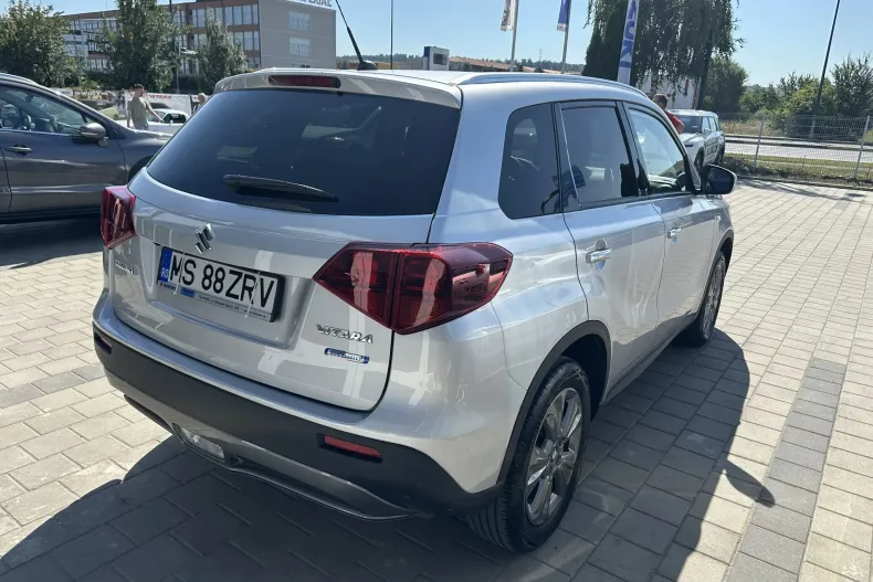 Suzuki Vitara din 2023 cu 22.837 km - oferta SUZ251092 - foto 4