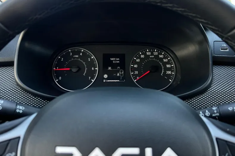 Dacia Jogger din 2025 cu 16.031 km - oferta DAC251102 - foto 12
