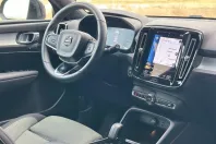 Volvo XC40 din 2022 cu 93.881 km - oferta VOL251103 - foto 2