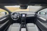 Volvo XC40 din 2022 cu 93.881 km - oferta VOL251103 - foto 20