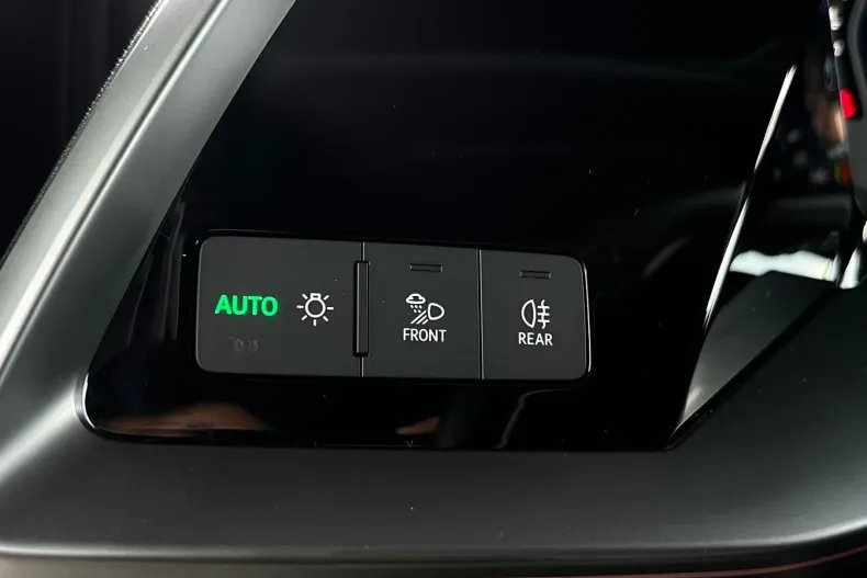 Audi Audi A3 din 2022 cu 129.751 km - oferta AUD251106 - foto 33