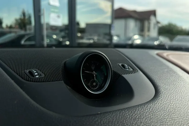 Maserati Levante din 2021 cu 58.883 km - oferta MAS251107 - foto 34