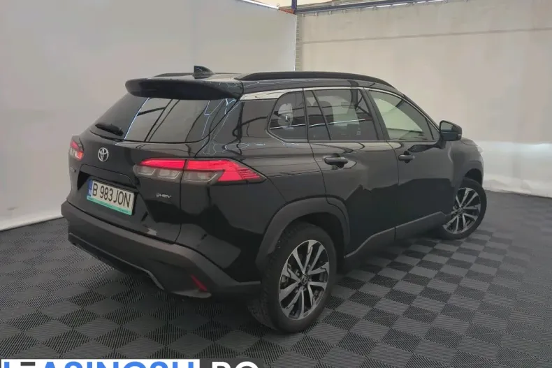 Toyota Corolla Cross din 2024 cu 21.354 km - oferta TOY251114 - foto 2
