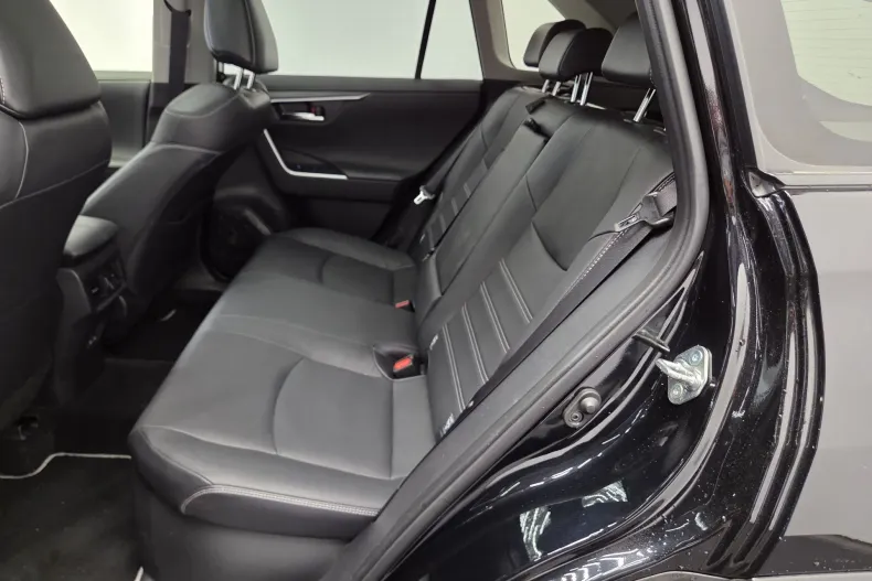 Toyota RAV4 din 2022 cu 26.997 km - oferta TOY251115 - foto 8