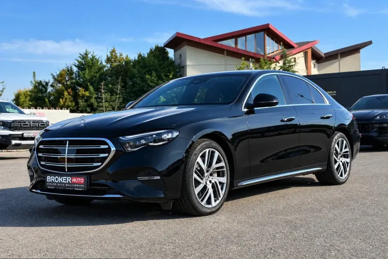 Mercedes-Benz E 300 (Clasa E) din 2024 cu 32.806 km - oferta MER251124 - foto 3