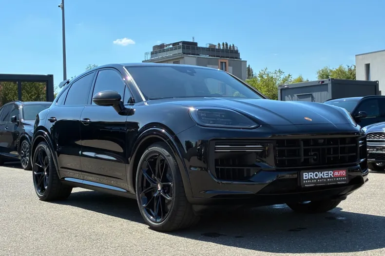 Porsche Cayenne Coupe din 2025 cu 24.212 km - oferta POR251125 - foto 3