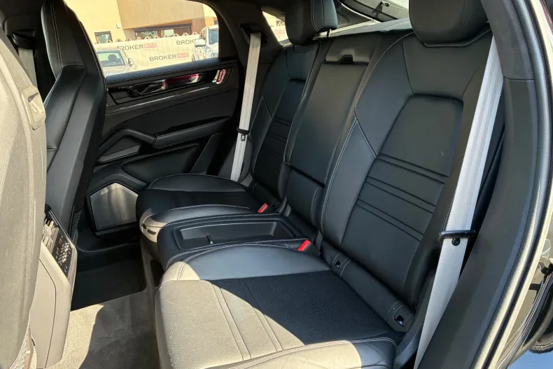 Porsche Cayenne Coupe din 2025 cu 24.212 km - oferta POR251125 - foto 18