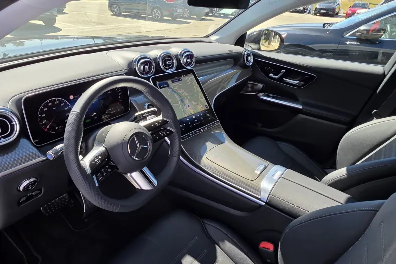 Mercedes-Benz GLC Coupe din 2025 cu 3.000 km - oferta MER251128 - foto 10