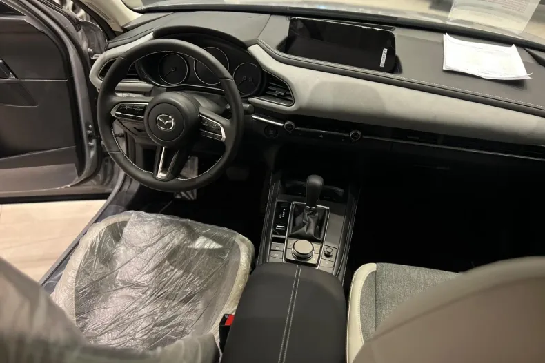 Mazda CX-30 din 2026 cu 2 km - oferta MAZ251130 - foto 7