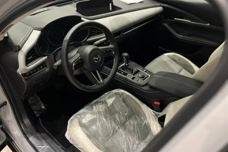Mazda CX-30 din 2026 cu 2 km - oferta MAZ251130 - foto 8