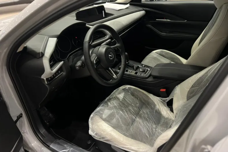 Mazda CX-30 din 2026 cu 2 km - oferta MAZ251130 - foto 10